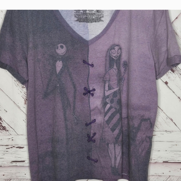 The Nightmare Before Christmas Jack & Sally T-Shirt - Picture 4 of 5